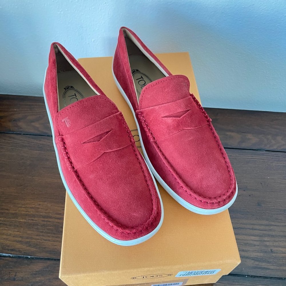 Tod's Men's Red Suede Mocassino Guscio Loafer Shoe. XXM15C0CN30RE0R007, UK‎ 8